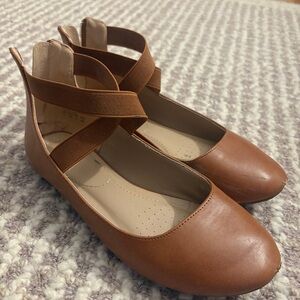 Chic Cognac Ballet Flats with Elastic Straps